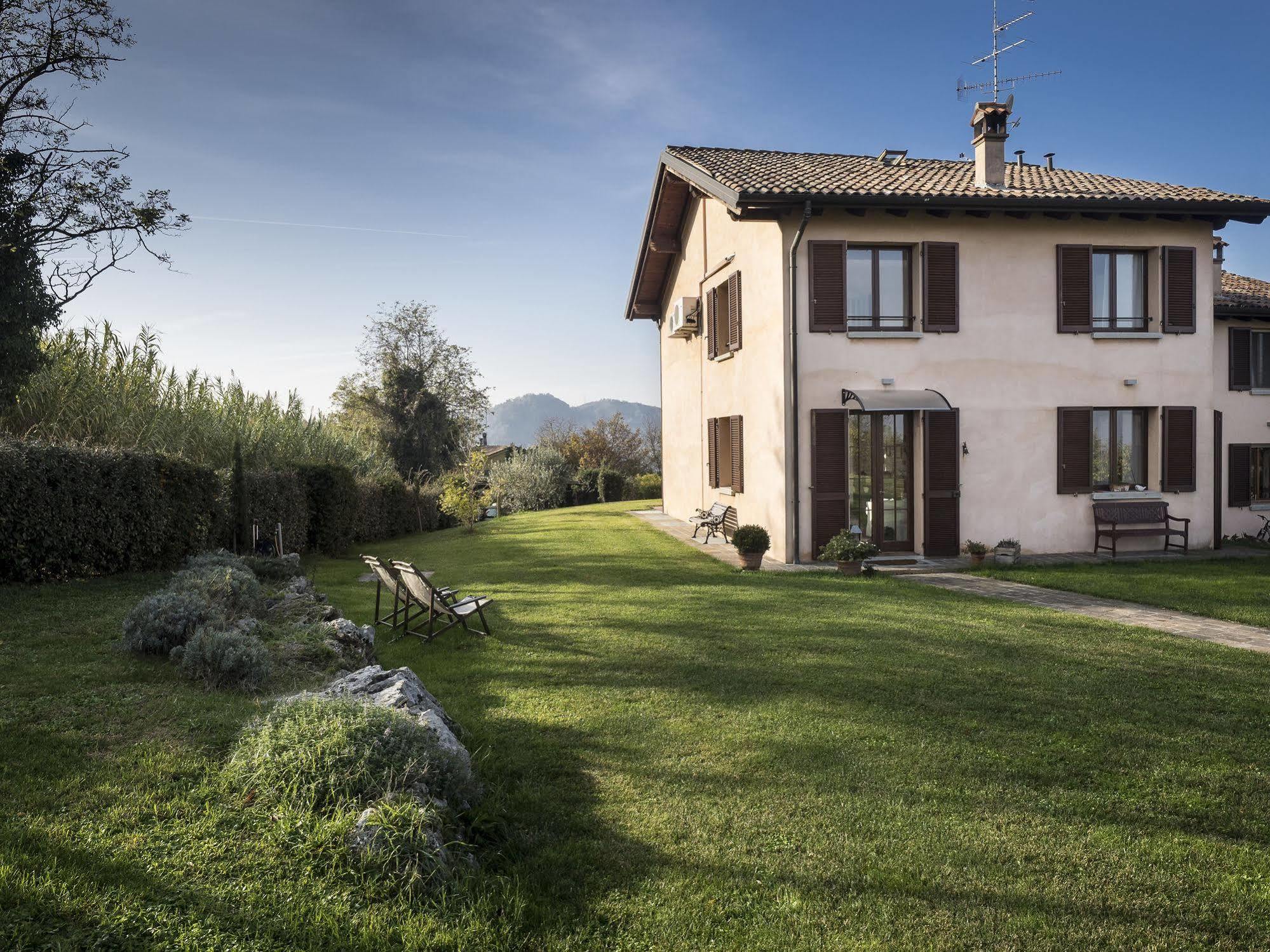 Locanda Castel De Britti Guest House San Lazzaro di Savena Exterior foto